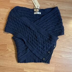 NWT Fisherman out of Ireland Crossover Cable Wrap M Navy/Ink